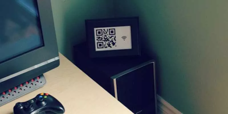 QR QR