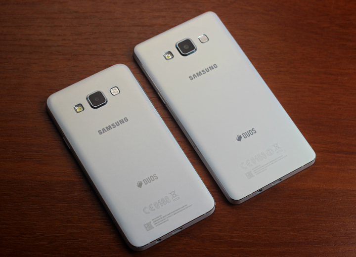 Galaxy A3 и A5(справа)