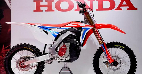 Honda начнет производство электрических мотоциклов и скутеров