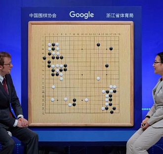 ﻿﻿Компьютерный алгоритм Google победил чемпиона мира по го