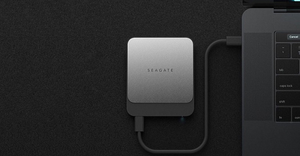 Продукт дня: неприлично быстрый и стильный накопитель Seagate Fast SSD