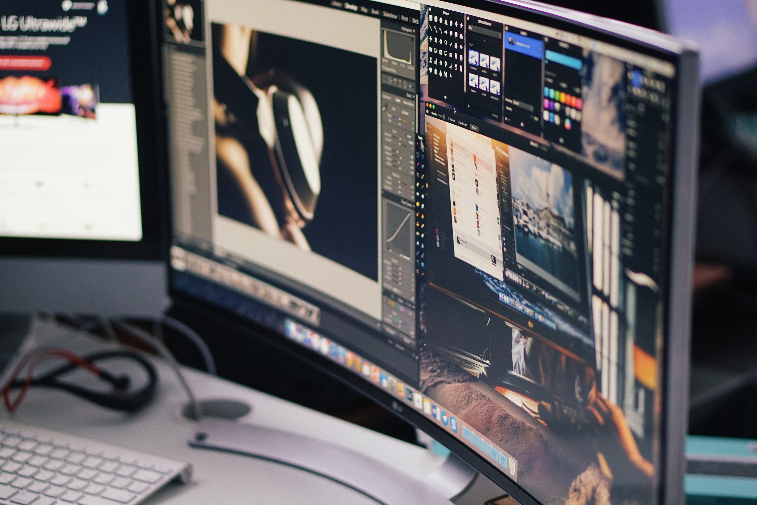 Компания LG в настоящий момент занимает позицию одного из главных игроков на рынке мониторов 