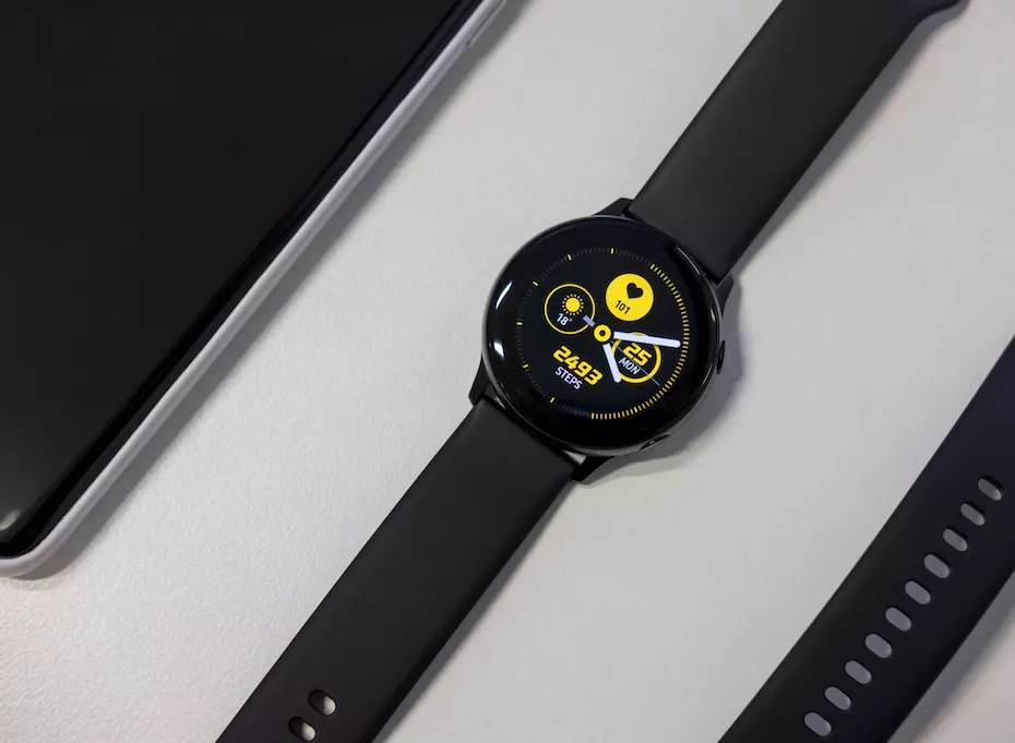 Samsung внезапно порадовала владельцев старых Galaxy Watch