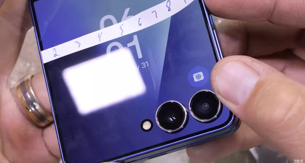 JRE Z Flip7 JRE Z Flip7