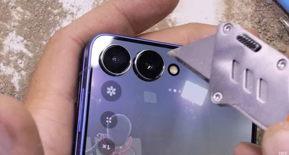 JRE Z Flip7 JRE Z Flip7