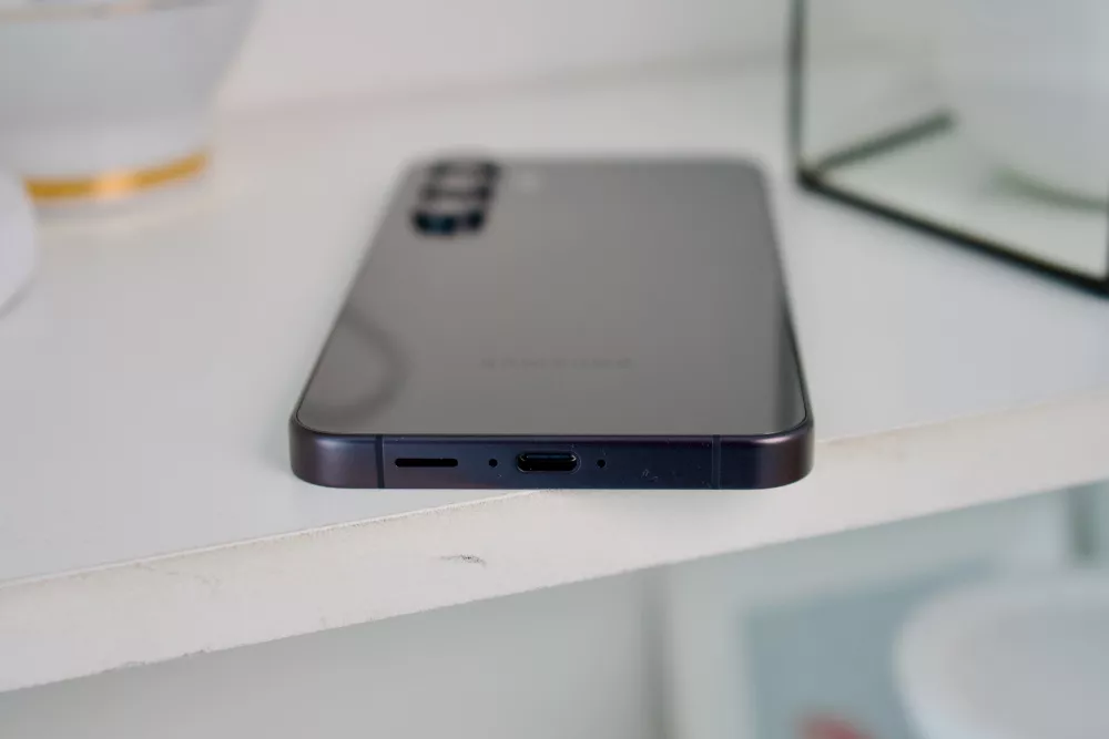 Galaxy S24 FE Galaxy S24 FE