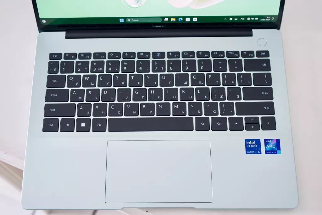 HUAWEI MateBook 14