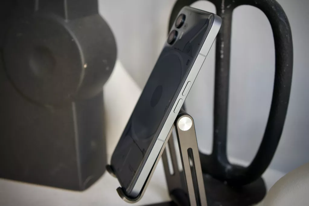 Nothing Phone (2) Nothing Phone (2)