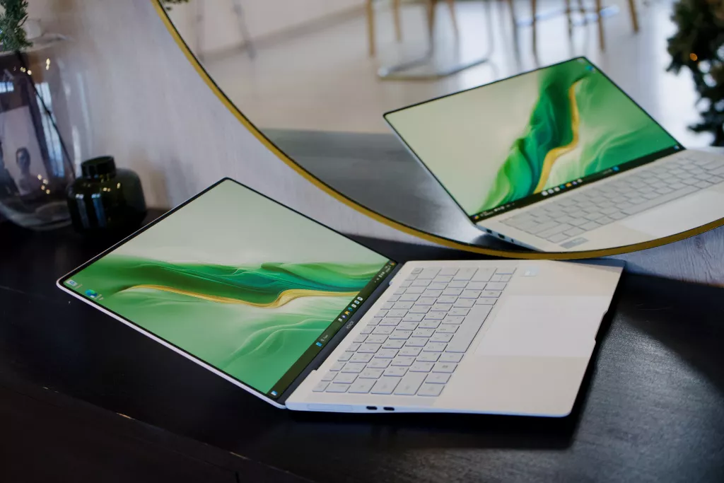 HONOR MagicBook Art 14 HONOR MagicBook Art 14