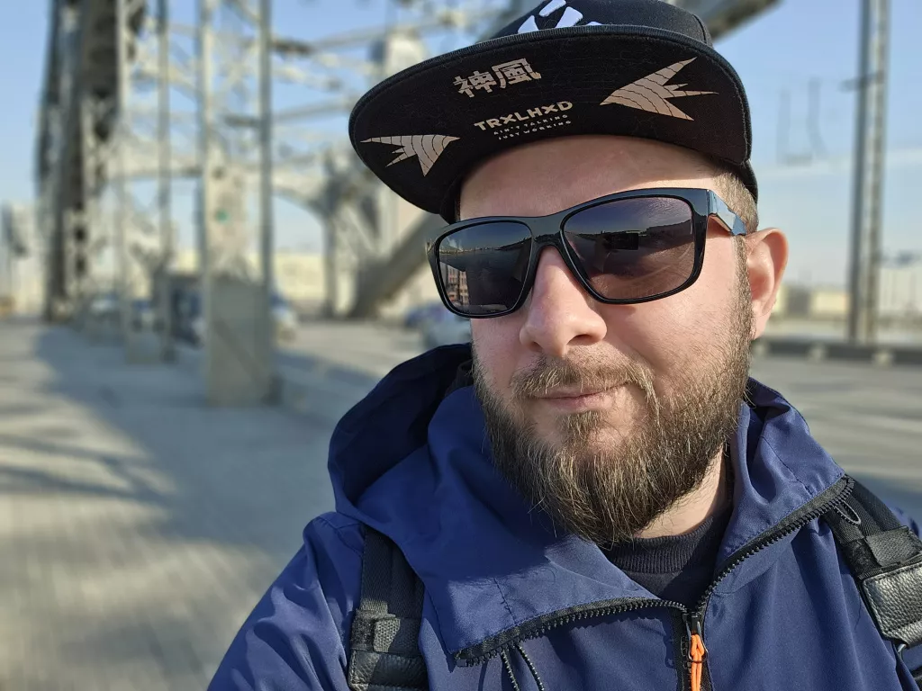 Фронтальная камера S23 Фронтальная камера S23