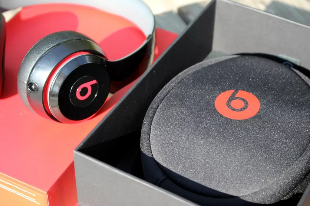 Обзор Beats Solo 2