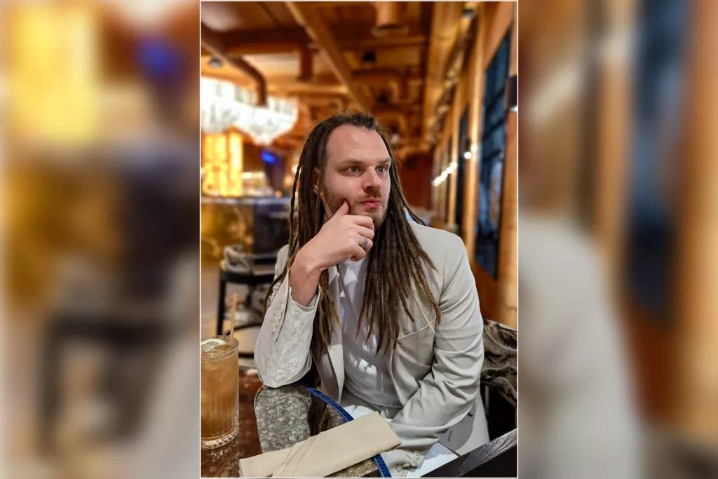 Артем Фунтиков Иг.png