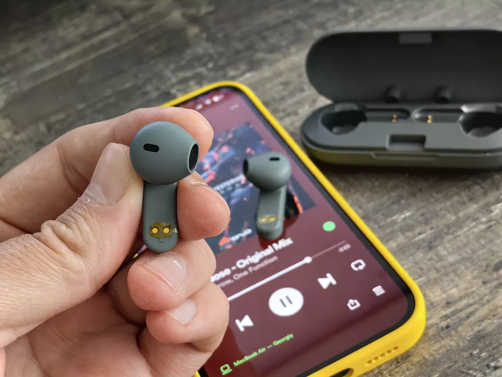 COMMO Hover COMMO Hover