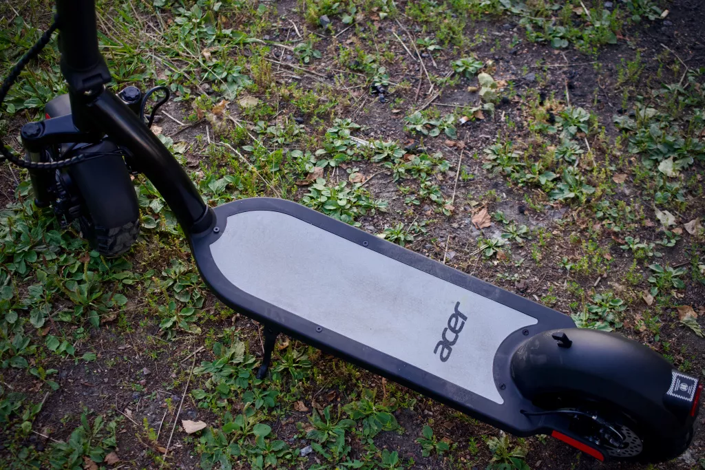 Acer ES Series 5 Max Acer ES Series 5 Max