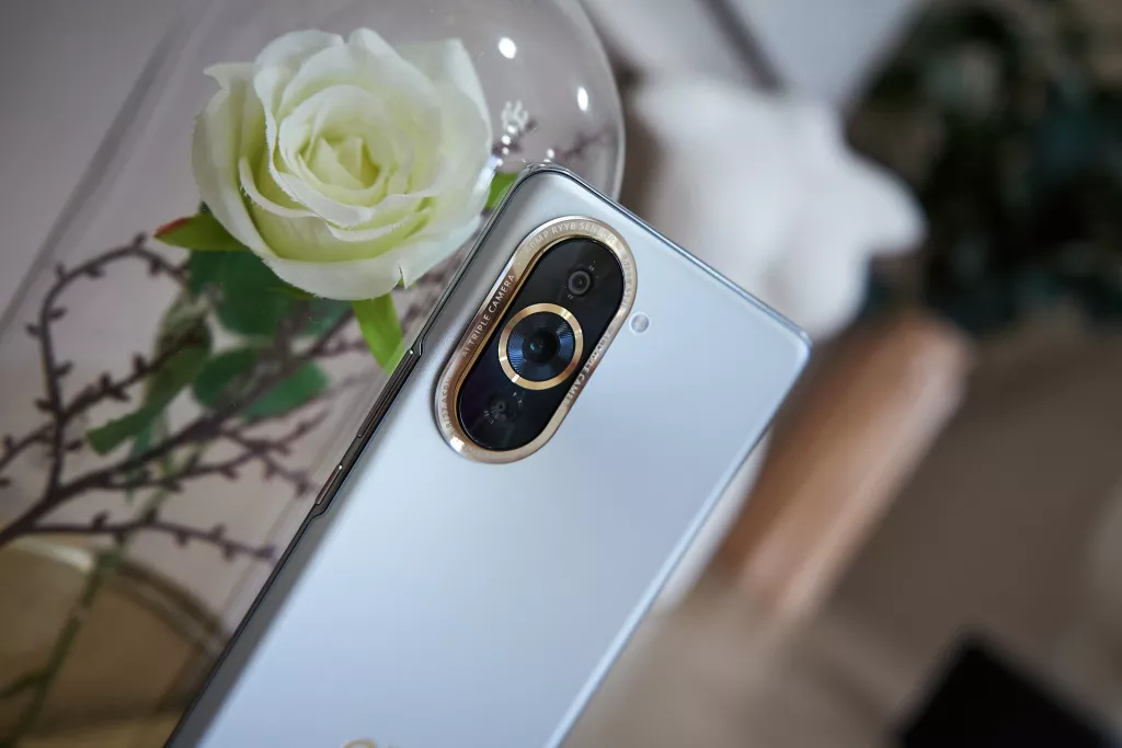 HUAWEI nova 10 Pro HUAWEI nova 10 Pro