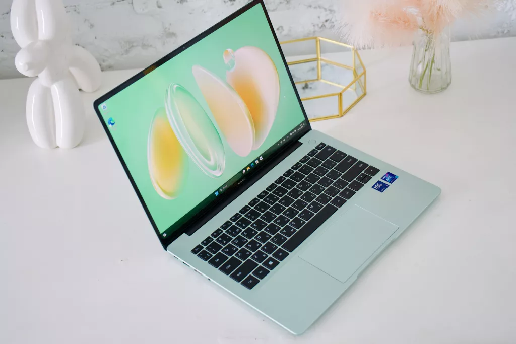 HUAWEI MateBook 14