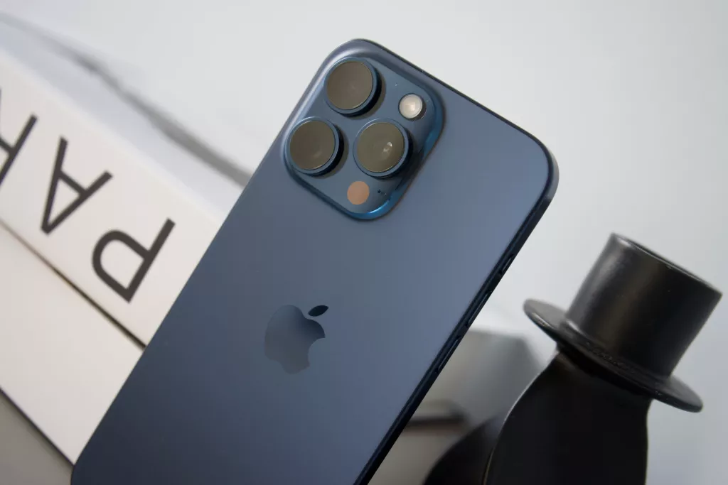 iPhone 15 Pro Max iPhone 15 Pro Max