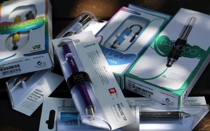 Обзор и сравнение стилусов Adonit и Wacom