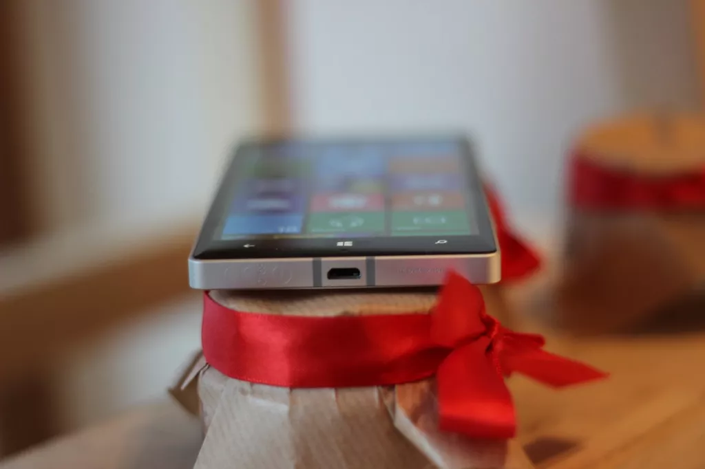 Обзор Nokia Lumia 930