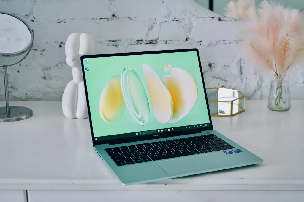 HUAWEI MateBook 14