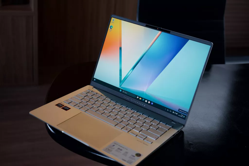 ASUS VivoBook S 14 ASUS VivoBook S 14