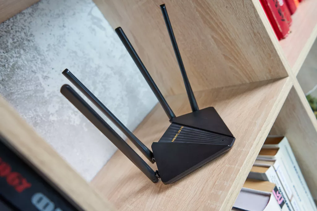 Mercusys MR30G Mercusys MR30G