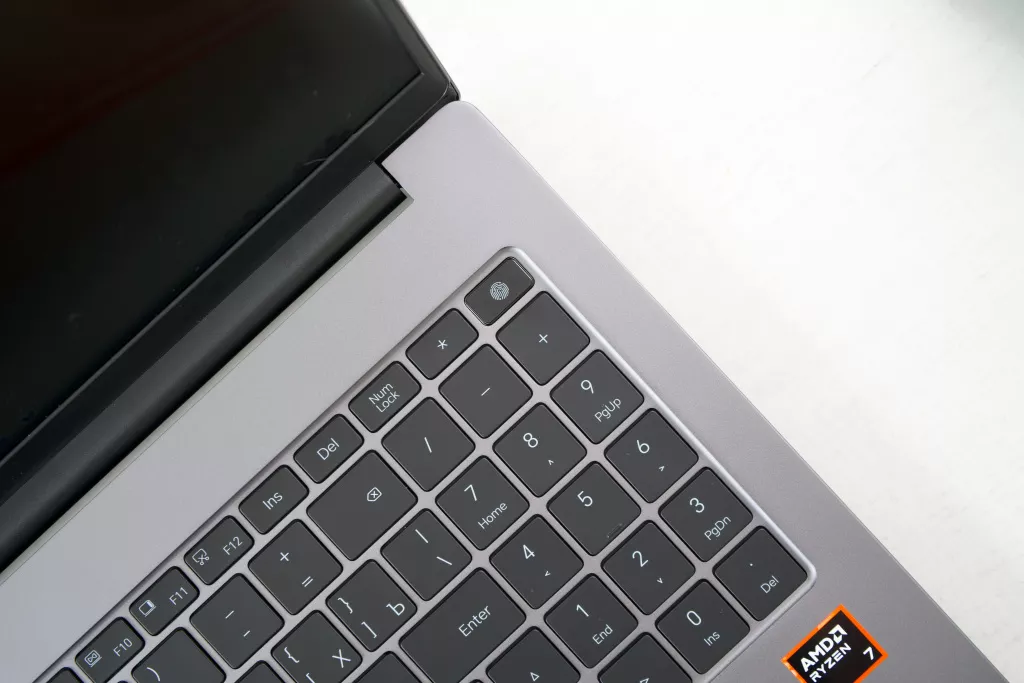 HONOR MagicBook X16 Plus HONOR MagicBook X16 Plus