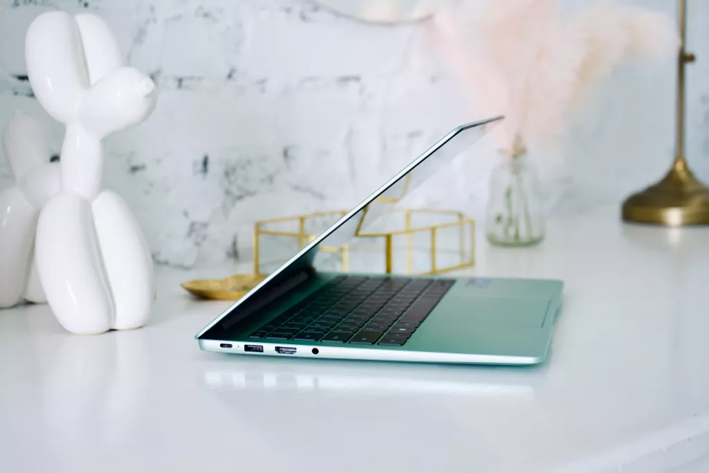 HUAWEI MateBook 14