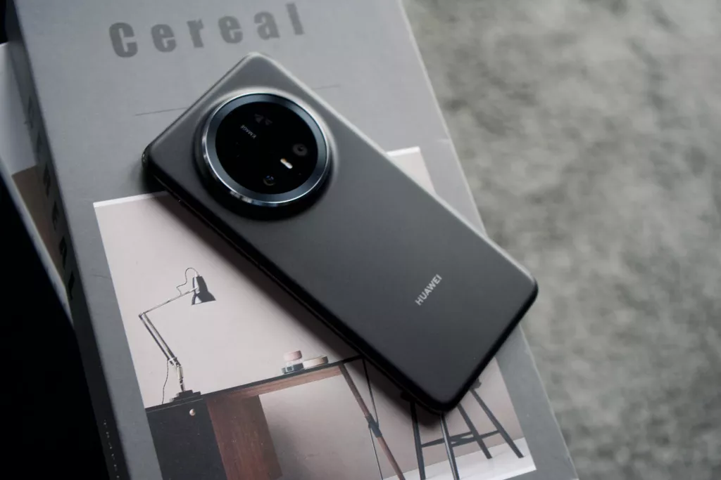 Huawei Mate 70 Pro Huawei Mate 70 Pro