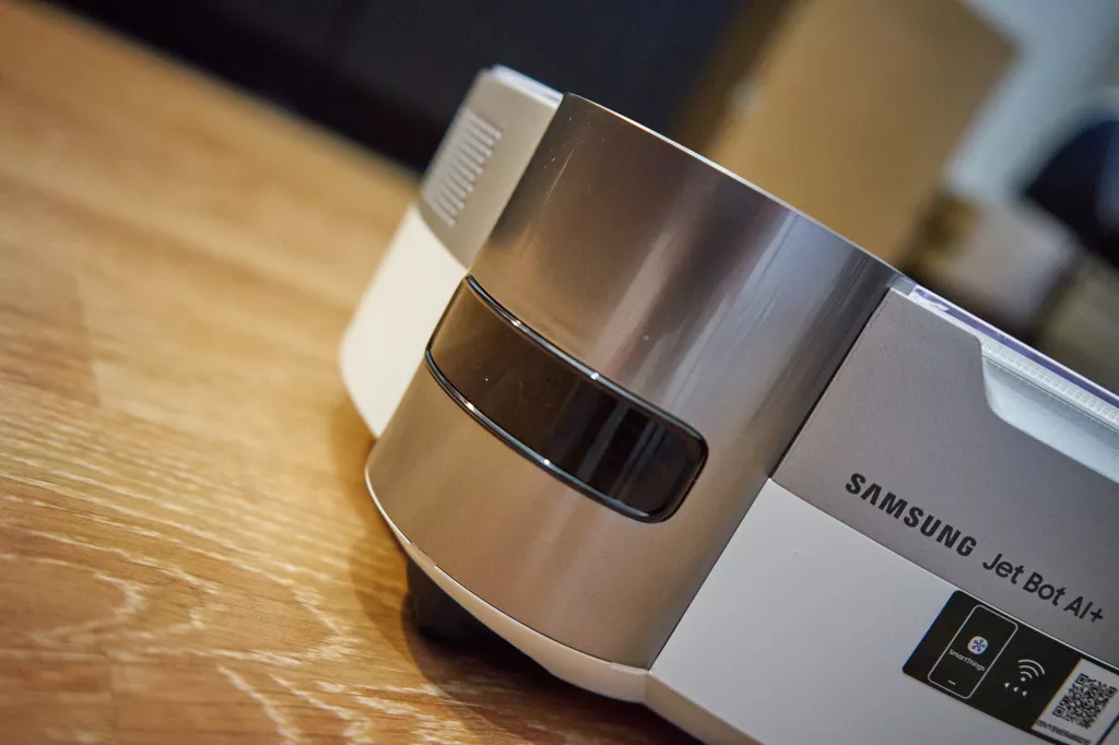 Jet Bot AI+ Jet Bot AI+