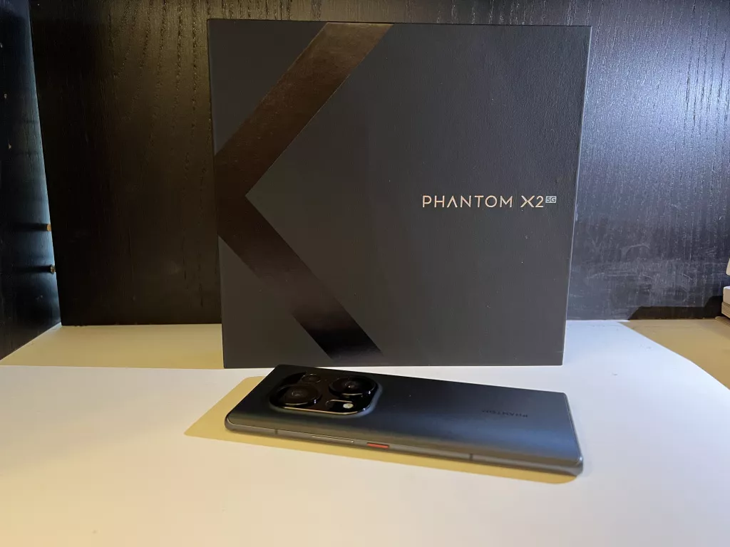 TECNO PHANTOM X2