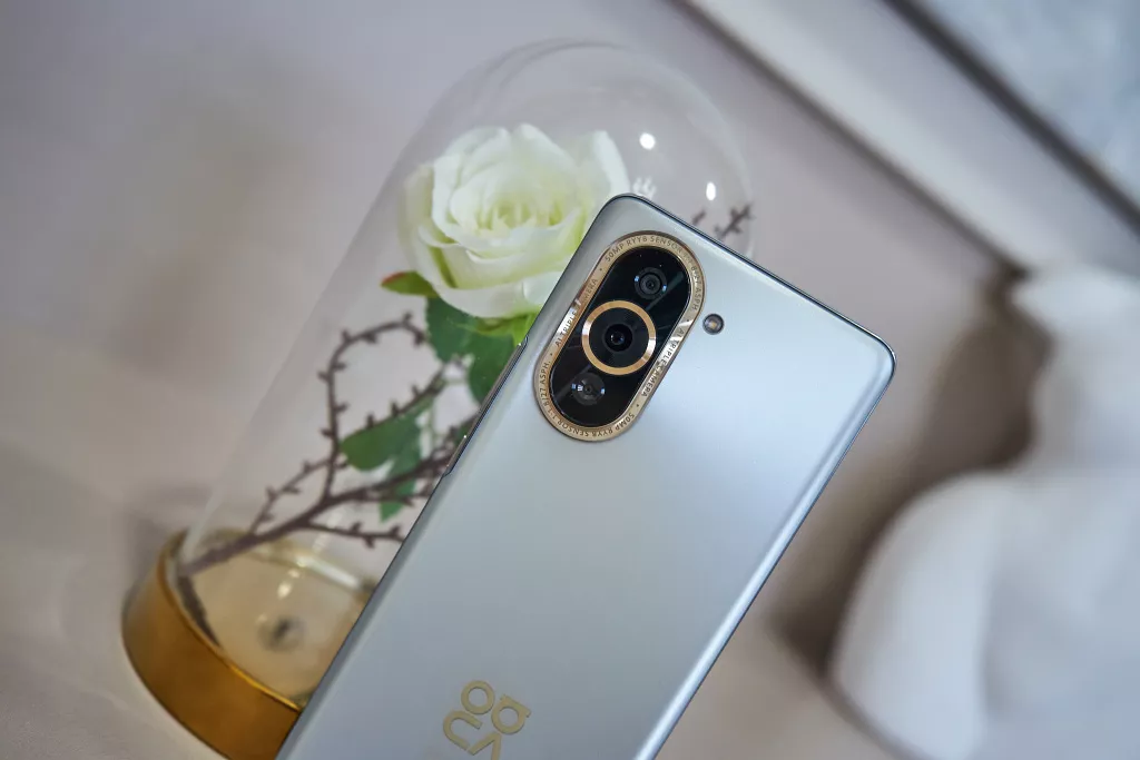 HUAWEI nova 10 Pro HUAWEI nova 10 Pro