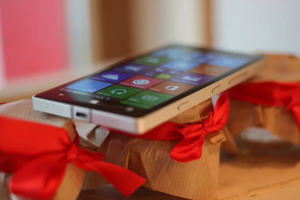 Обзор Nokia Lumia 930