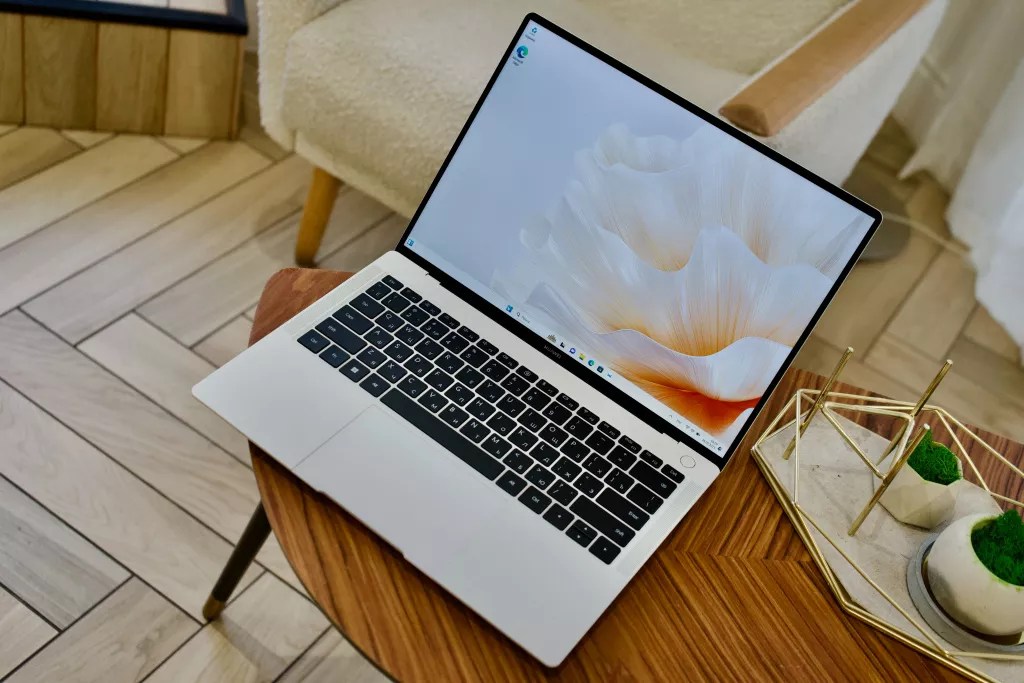 Huawei MateBook X Pro (2023)