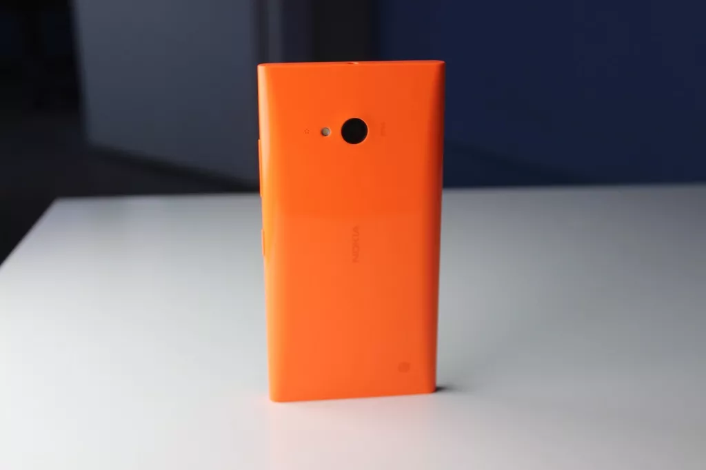 Lumia 735 Lumia 735