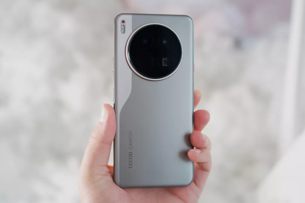 Tecno Camon 40 Premier Tecno Camon 40 Premier