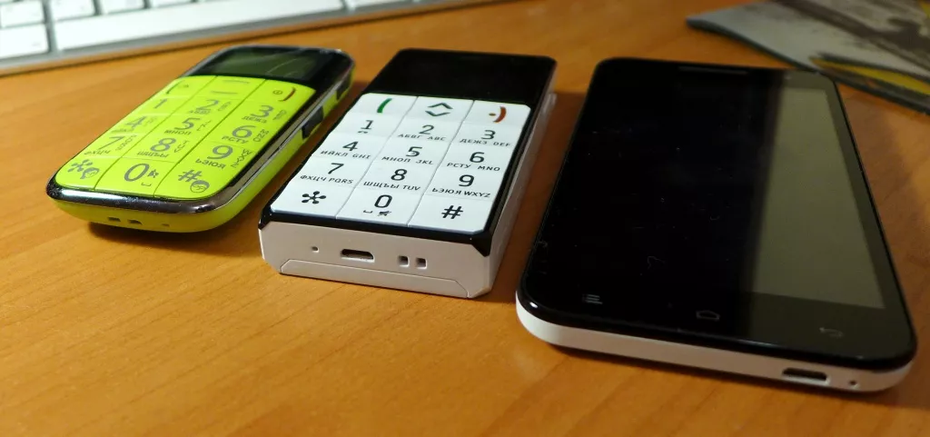 Just5 Brick в сравнении с CP10S и Spacer