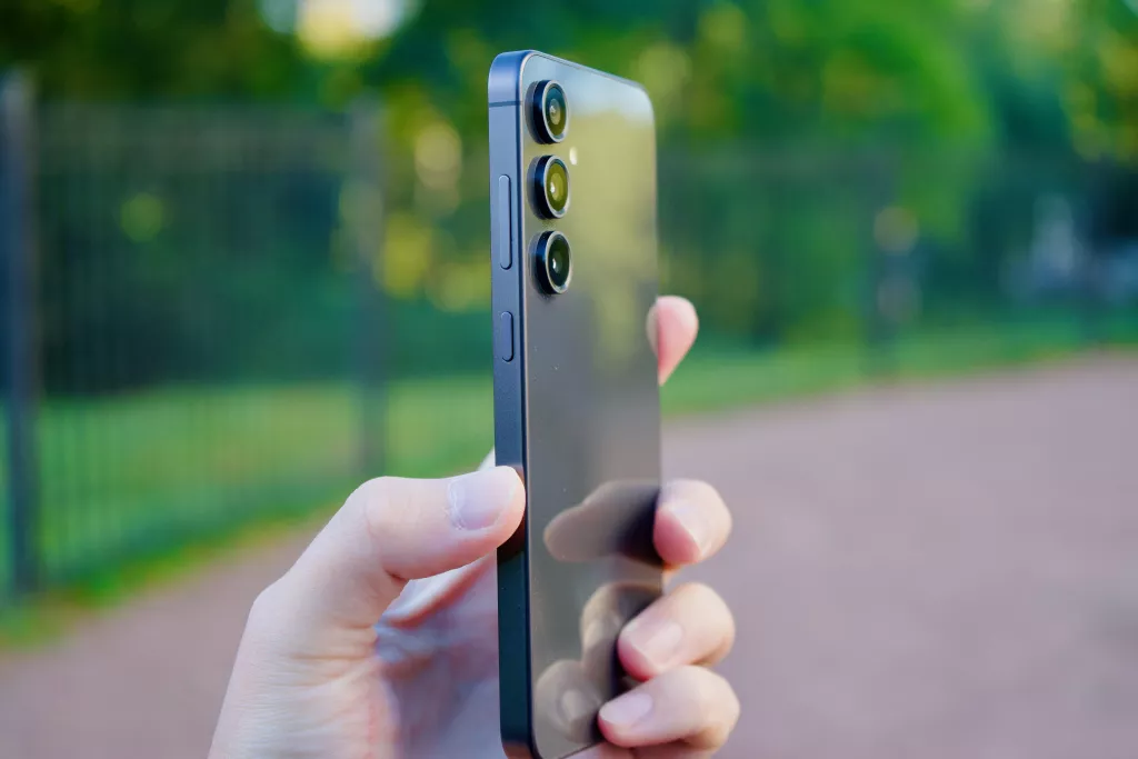 Galaxy S24 FE Galaxy S24 FE