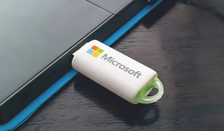 Флешка USB windows 10 caminando con microsoft.jpg