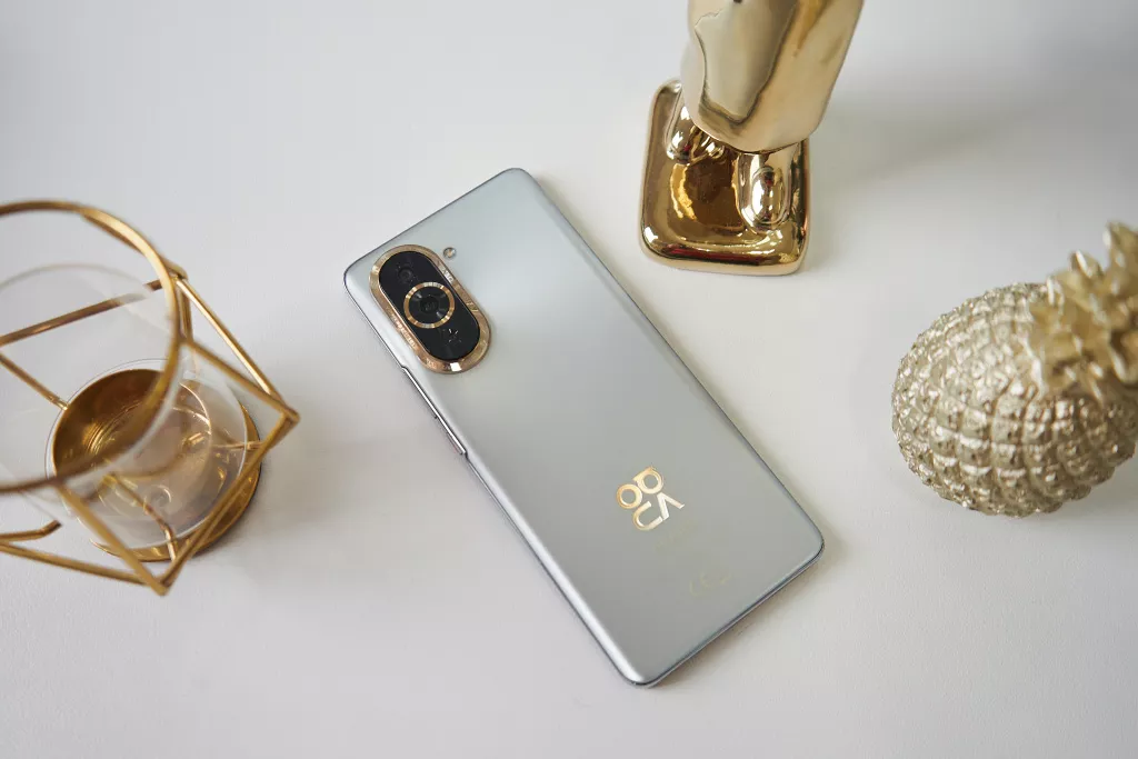 HUAWEI nova 10 Pro HUAWEI nova 10 Pro
