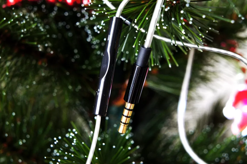 Обзор наушников Bowers&Wilkins C5 на iGuides.ru