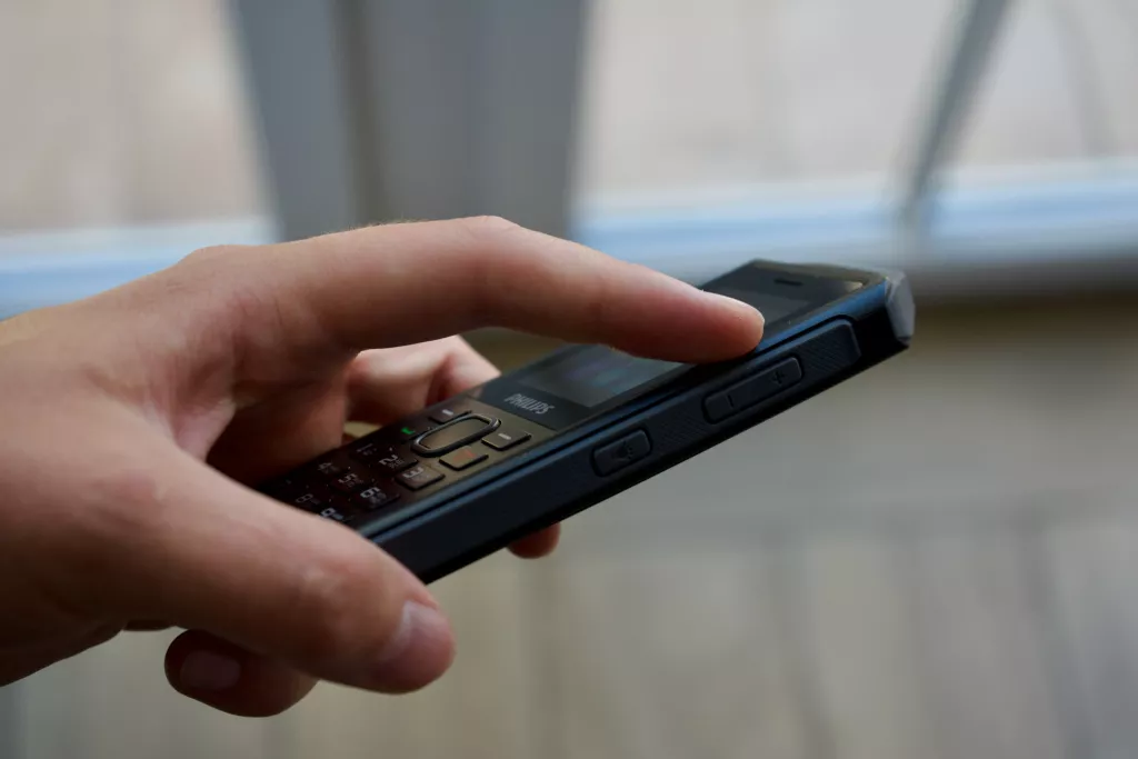 Philips Xenium E2317