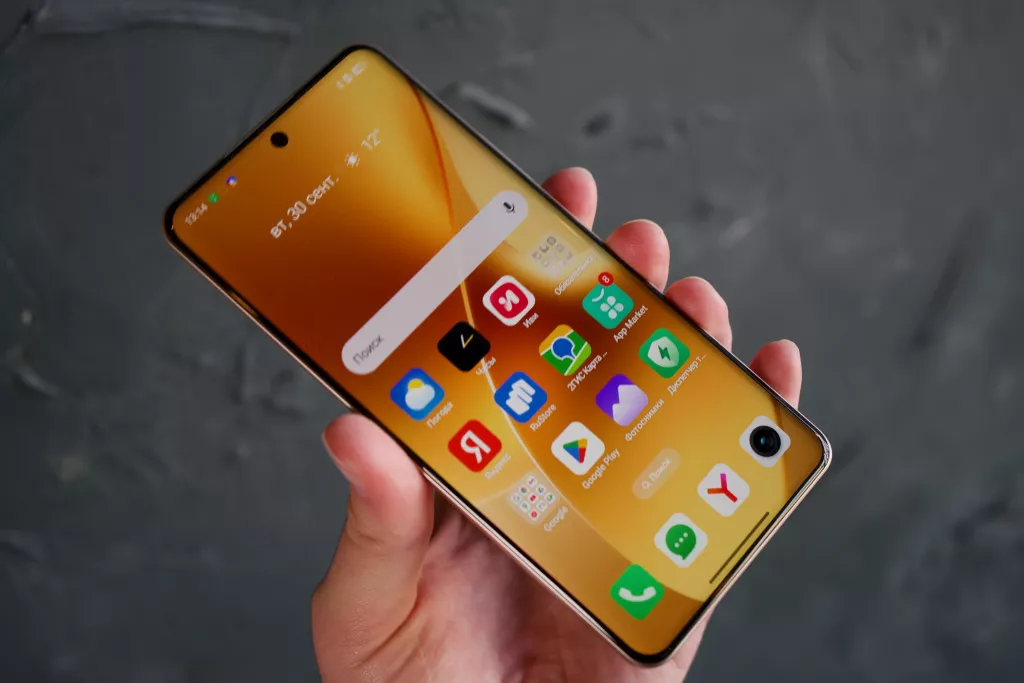 realme 15 Pro realme 15 Pro