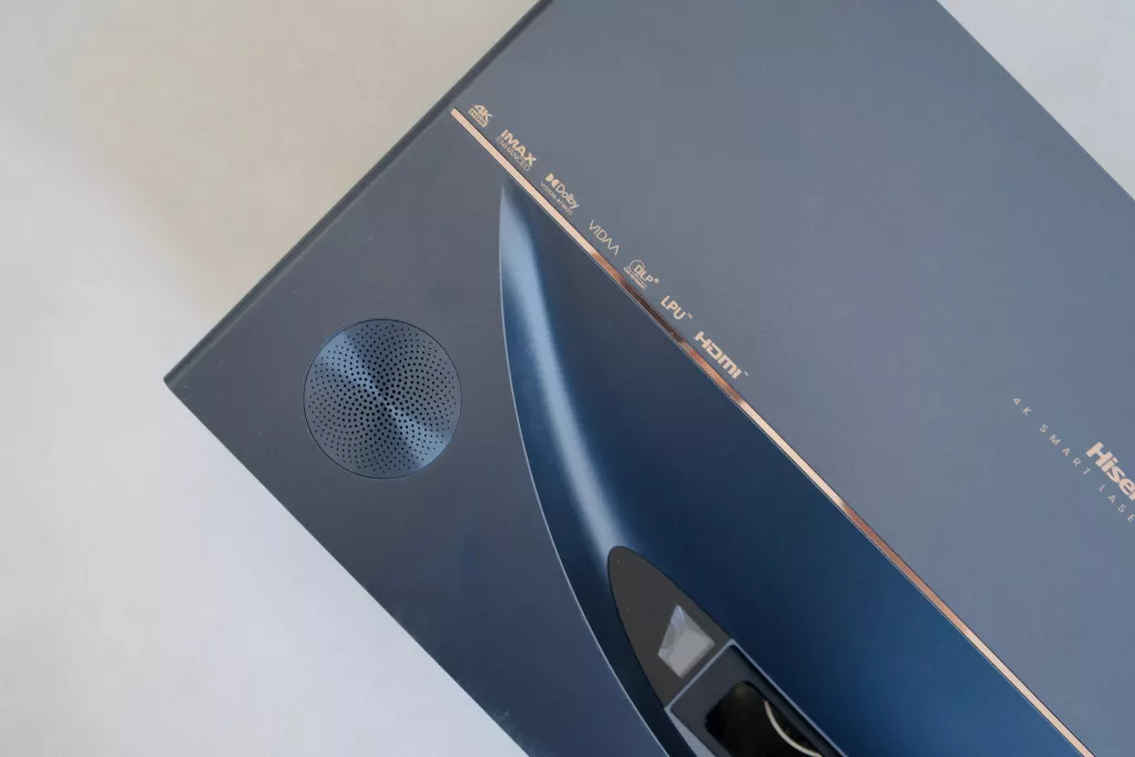 Hisense Smart Laser Cinema PT1 Hisense Smart Laser Cinema PT1