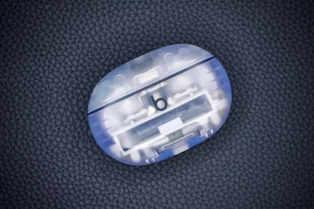 Beats Studio Buds + Beats Studio Buds +