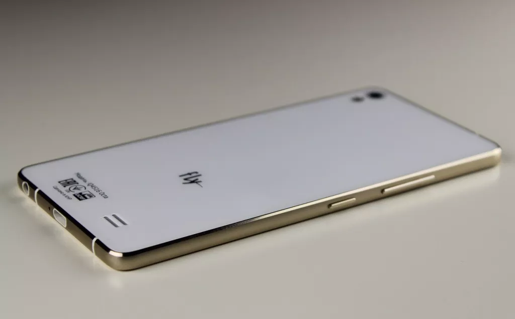 Fly Tornado Slim Fly Tornado Slim