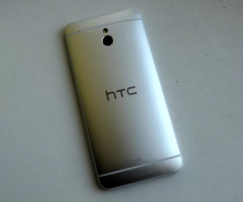 HTC One mini