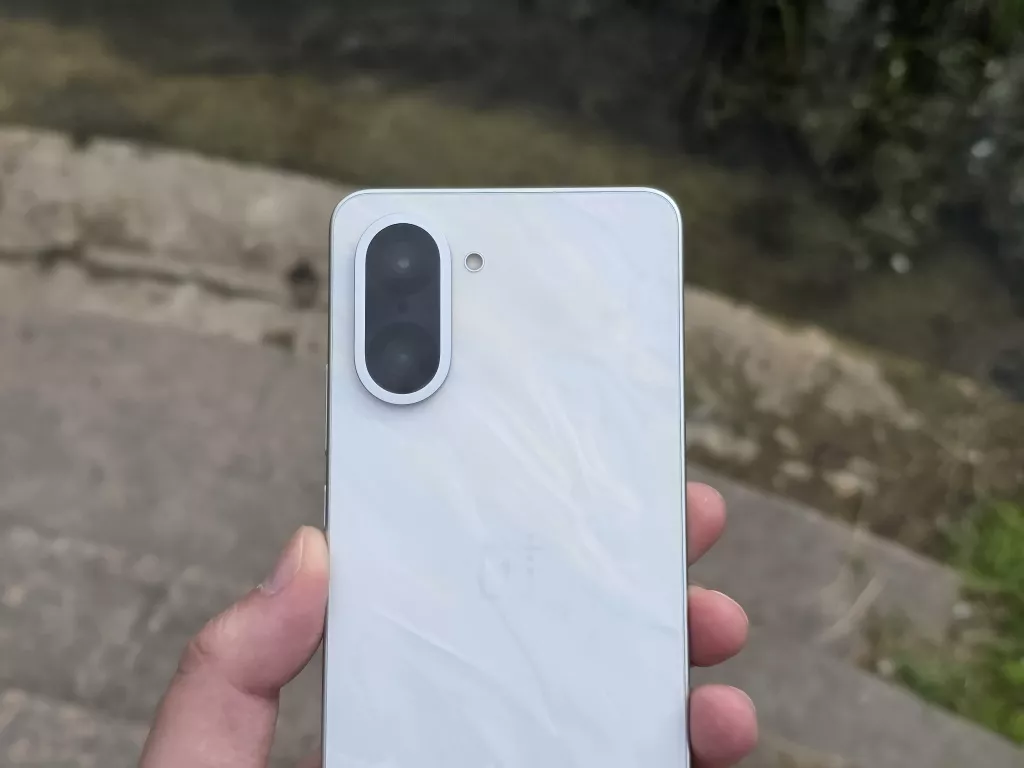 OnePlus Nord CE5 OnePlus Nord CE5