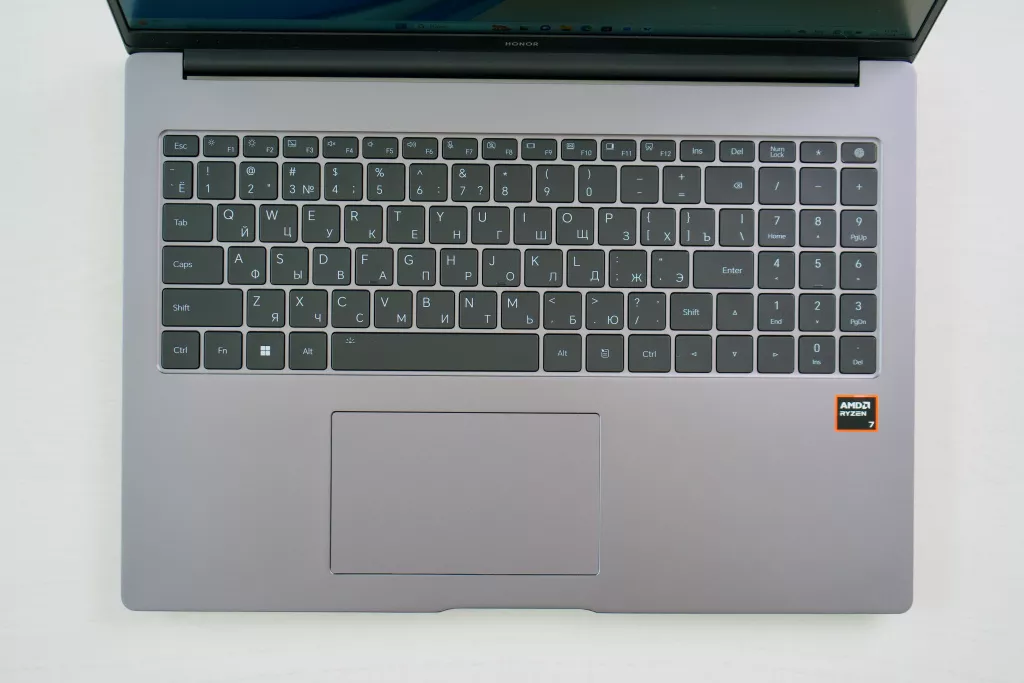 HONOR MagicBook X16 Plus HONOR MagicBook X16 Plus