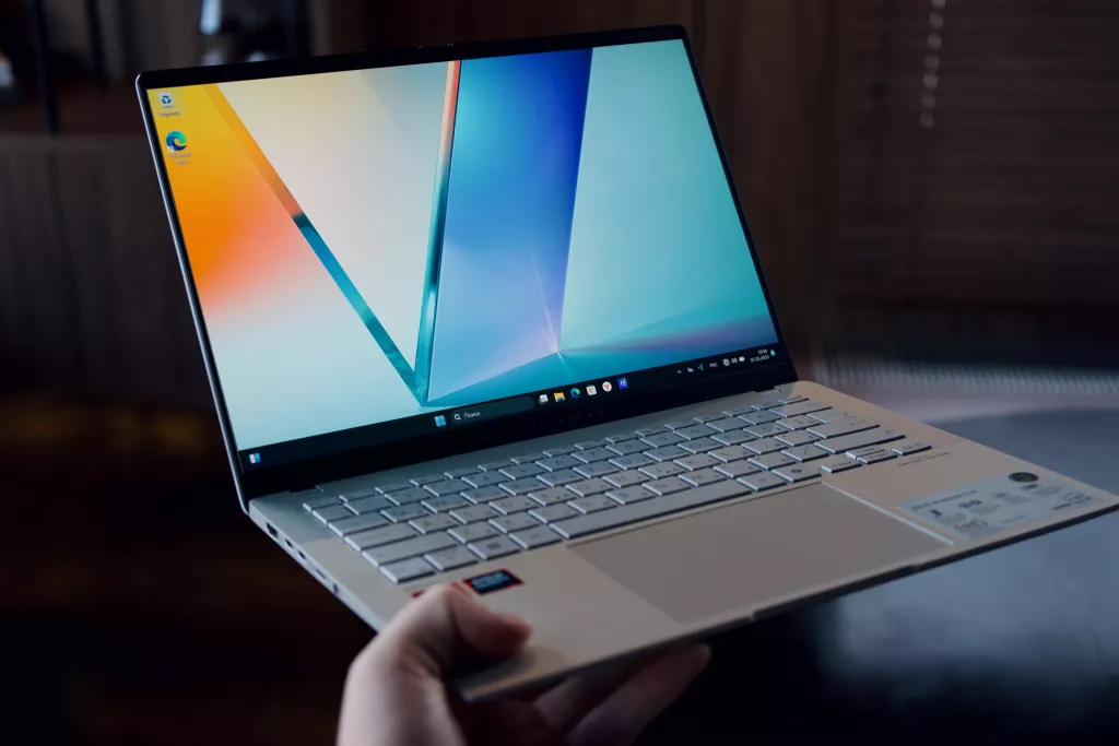 ASUS VivoBook S 14 ASUS VivoBook S 14